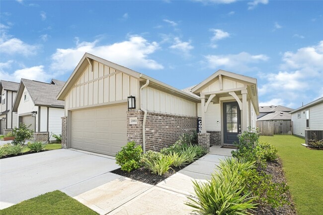 Building Photo - 21811 White Bellflower Ln
