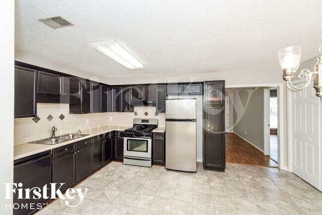 Foto del edificio - 8344 Cahaba Crossing Circle