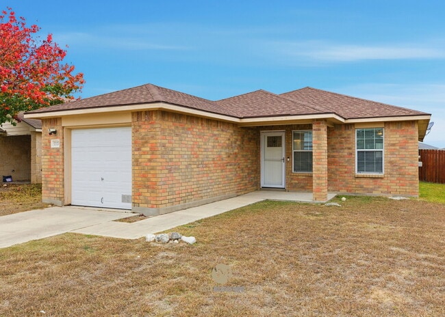 Building Photo - 9219 Dublin Heights