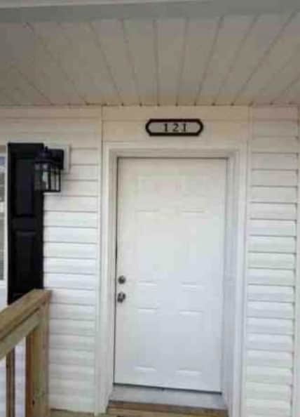 Building Photo - 117 N Helen St