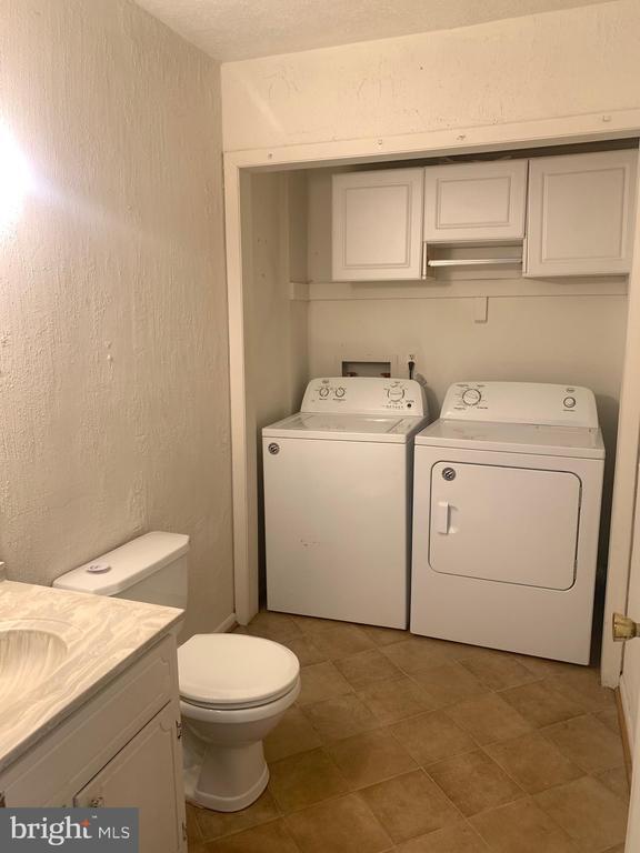 Primary Photo - 239 Cameron St