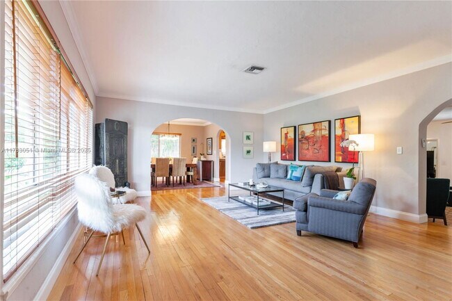 Foto del edificio - 7311 NE 8th Ave