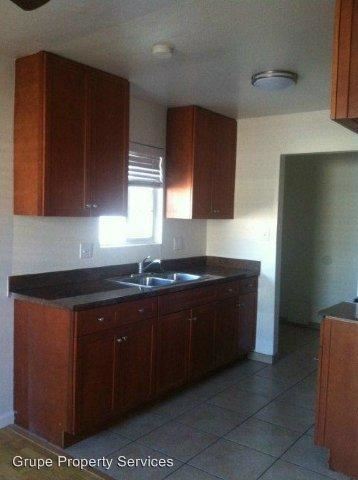 Foto del edificio - 2700 Carver Rd