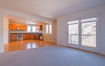 Building Photo - 2 Pine Grove Dr