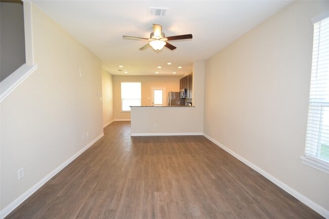 Building Photo - 24706 Pavarotti Pl