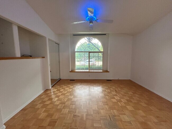 Foto del edificio - 5686 S Olearia Pl