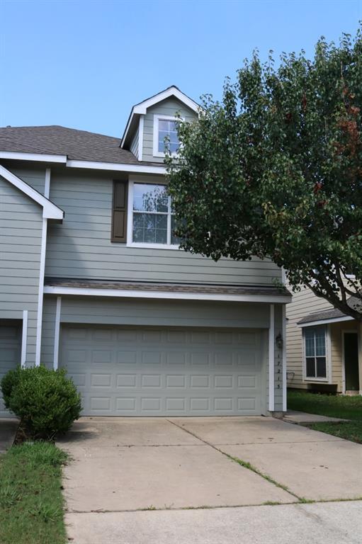 Primary Photo - 17215 Oakwood Chase Dr