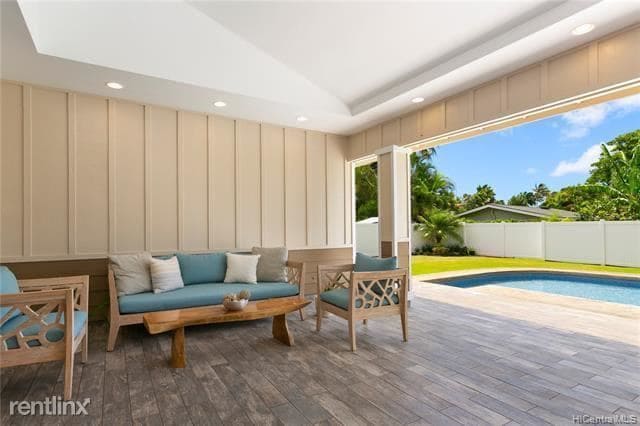 Building Photo - 3 br, 2.5 bath House - 5563 Haleola St
