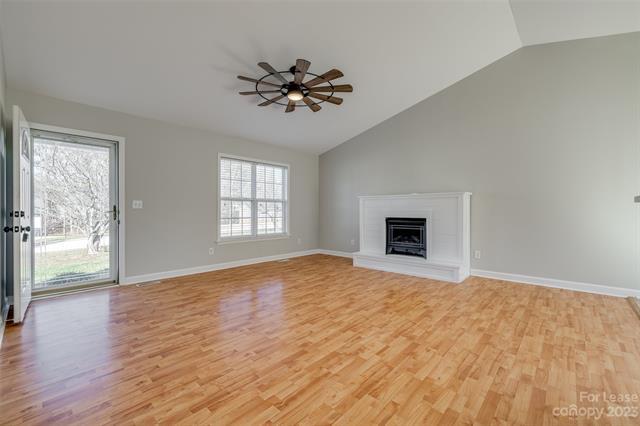 Building Photo - 1111 Quail Haven Dr