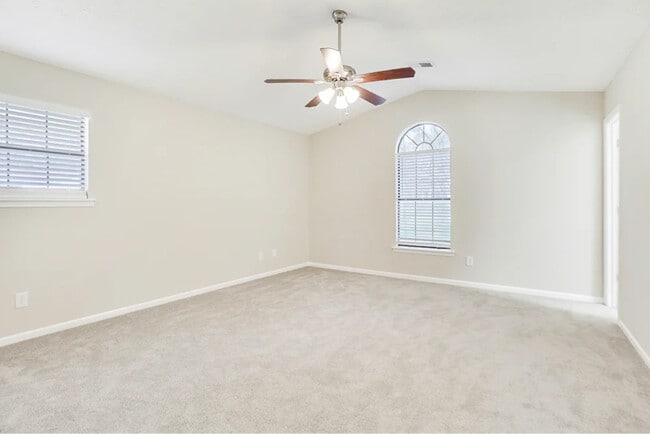 Building Photo - 5576 Pennybrook Ct