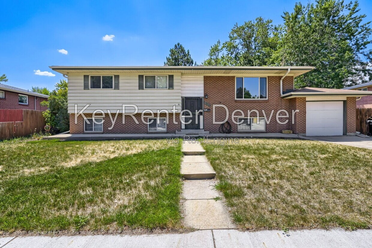 Photo - 6313 Pierson Street