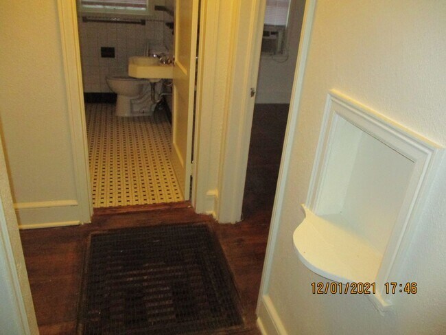 Foto del edificio - 1004 5th Ave