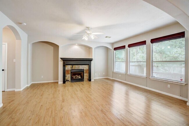 Foto del edificio - 95 Ledgestone Pl