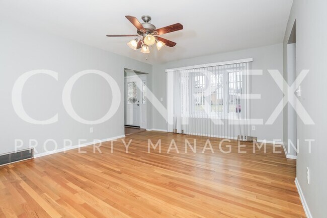 Building Photo - Beautiful 4 Bedroom Ranch Home!