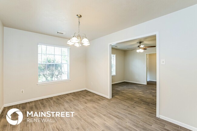Foto del edificio - 5022 Camberleigh Ln