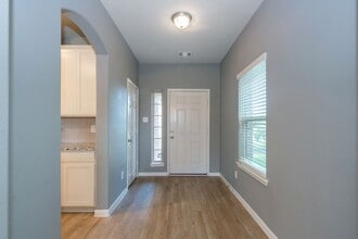 Building Photo - 13134 Dancing Reed Dr
