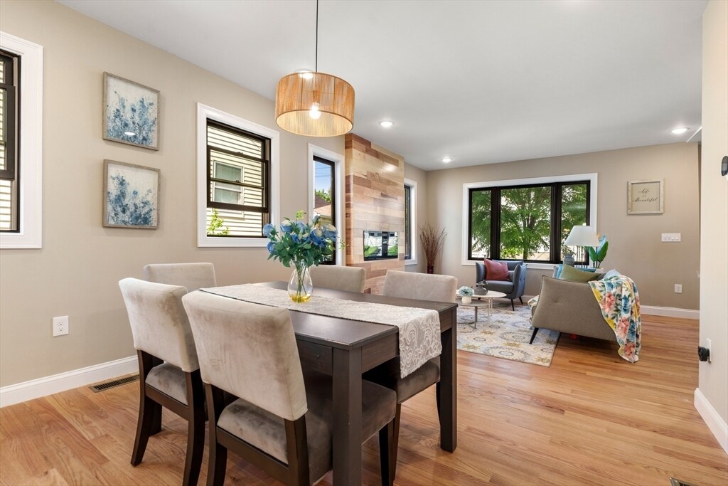 Foto principal - 59 Dustin St