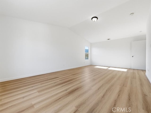 Foto del edificio - 2775 S Buena Vista Ave