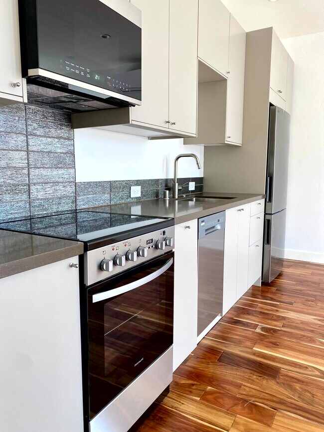 Foto del edificio - 4634 Alma Ave