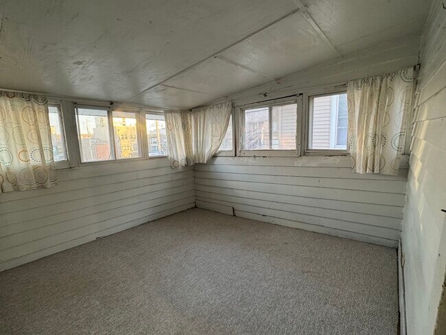 Foto del edificio - 222 N Dubuque St