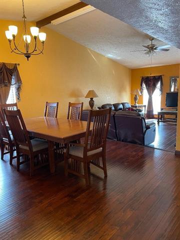 Foto del edificio - 490 Clear Creek Ln