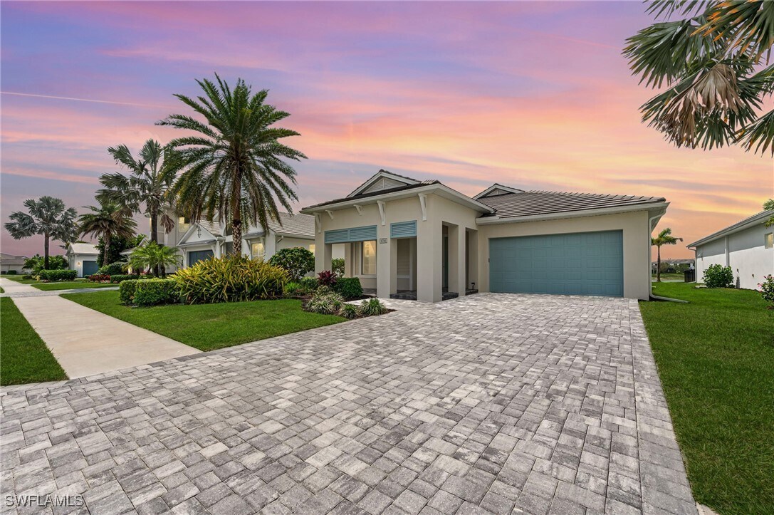 Foto principal - 8786 St Lucia Dr