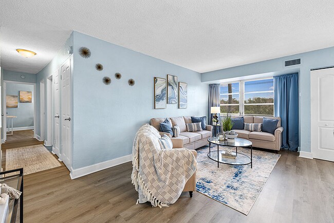 Foto del edificio - 315 58th St S