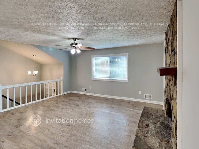 Foto del edificio - 450 Way Bridge Ct NE