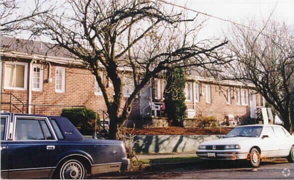 Foto del edificio - Irvington Court