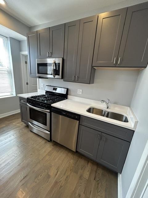 Photo - 3210 S May St (Chicago, IL) Apartment