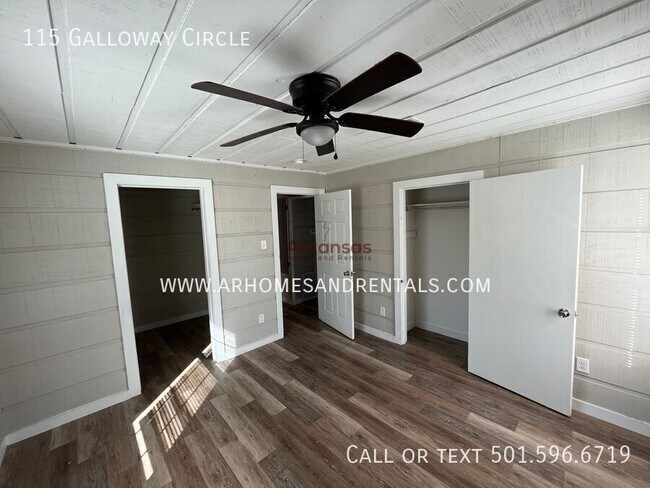 Foto del edificio - 115 Galloway Cir