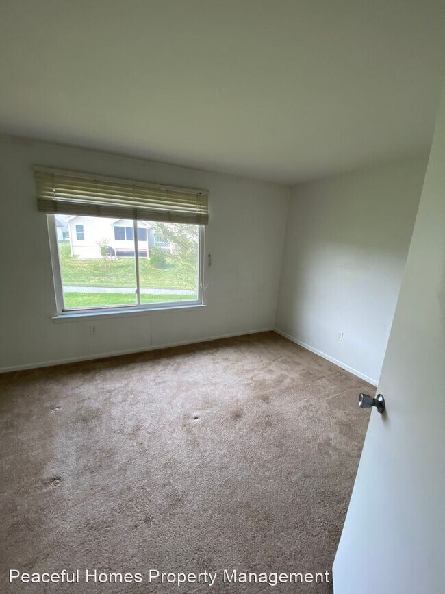 14 Lancaster Estates, Mount Joy, PA 17552 House Rental in Mount Joy