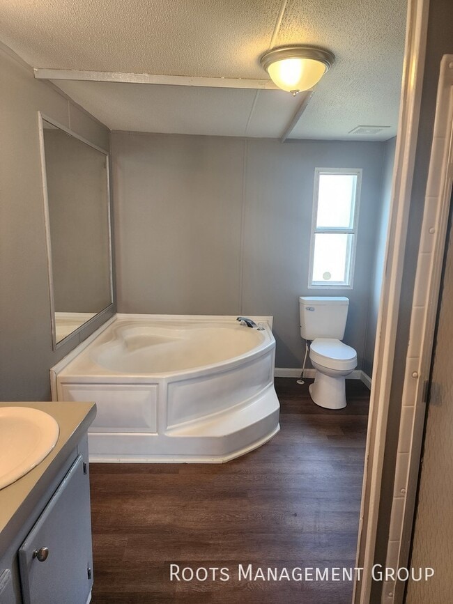 Building Photo - Home Available to Lease - Apply Today!