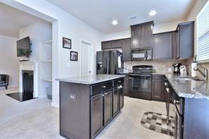 Foto del edificio - 3430 Brockenhurst Dr