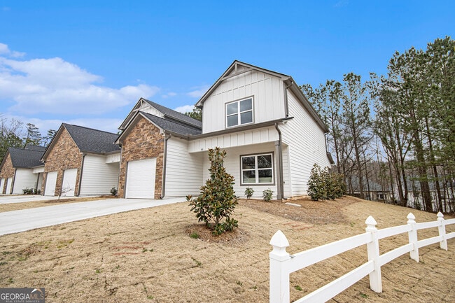 Building Photo - 128 Crestpoint Rd