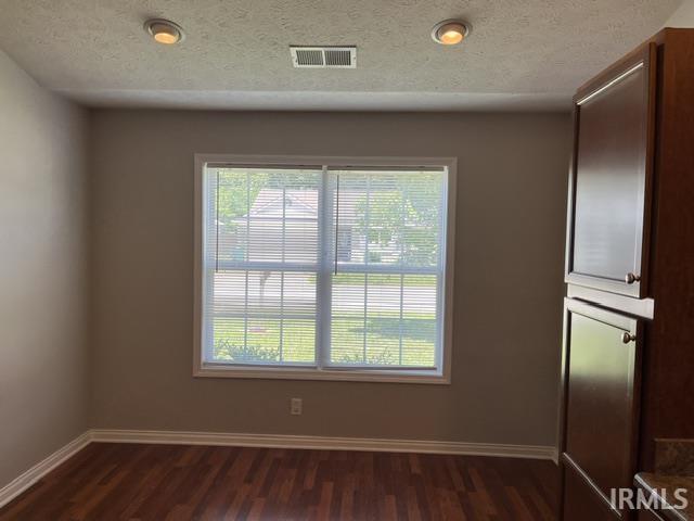 Foto del edificio - 3629 Mariner Dr