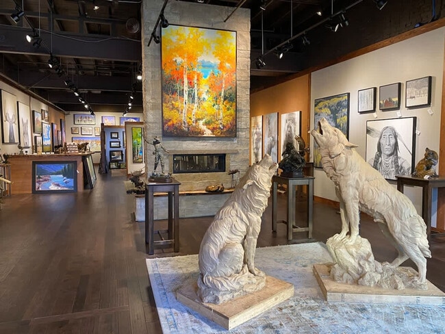 Foto del edificio - 110 W Beall St