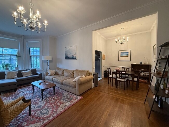 Building Photo - 236 Marlborough St