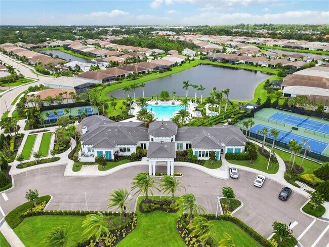 Foto del edificio - 8641 Rain Song Rd