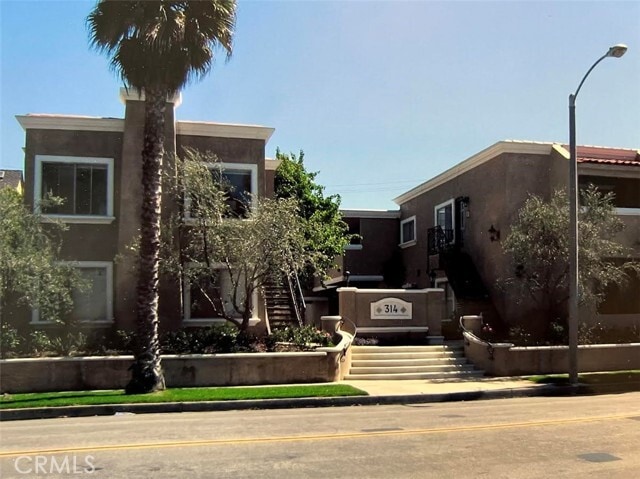 Primary Photo - 314 18th St