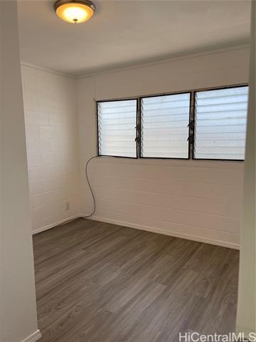 Foto del edificio - 1430 Gulick Ave