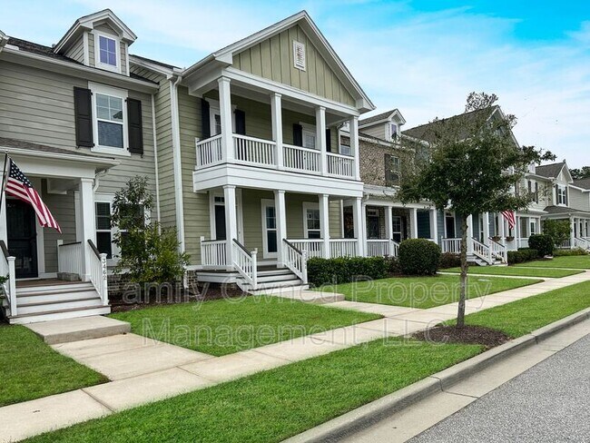 Building Photo - 3464 Yarmouth Dr