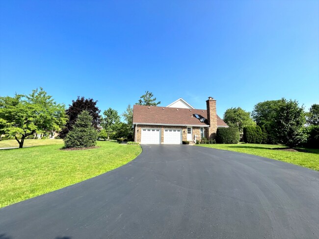 Foto del edificio - 23182 Providence Dr