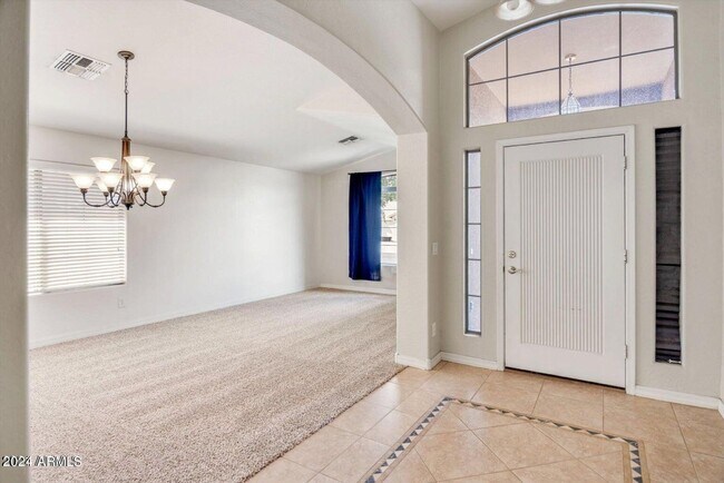 Building Photo - 775 E Blue Ridge Way