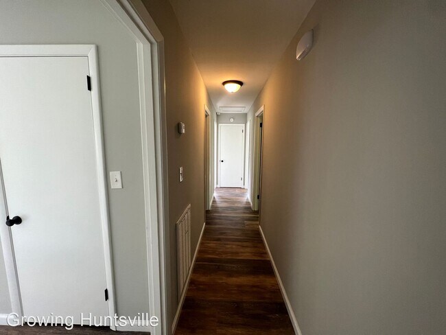 Foto del edificio - 3 br, 2 bath House - 2517 Fieldcrest Dr