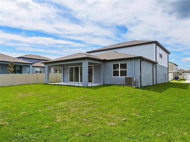 Building Photo - 11234 Sycamore Glen Loop