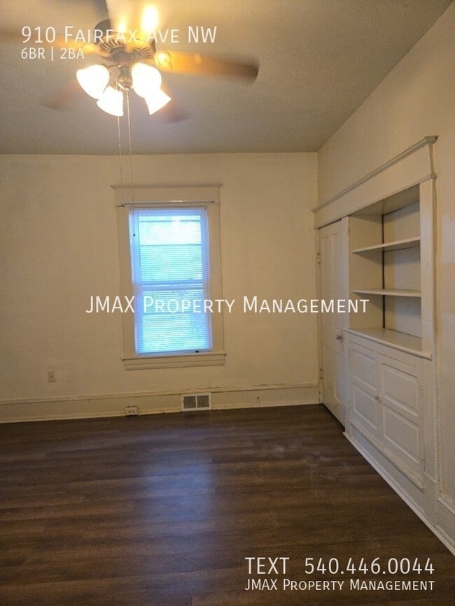 Building Photo - 910 Fairfax Ave NW