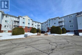 Building Photo - 266 Lorry Greenberg Dr