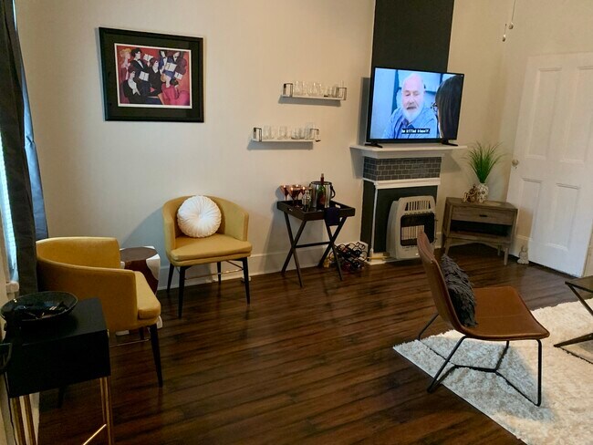 Foto del edificio - 3917 Coliseum St
