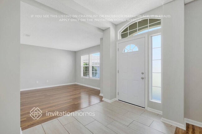 Foto del edificio - 12096 Coachman Lakes Way